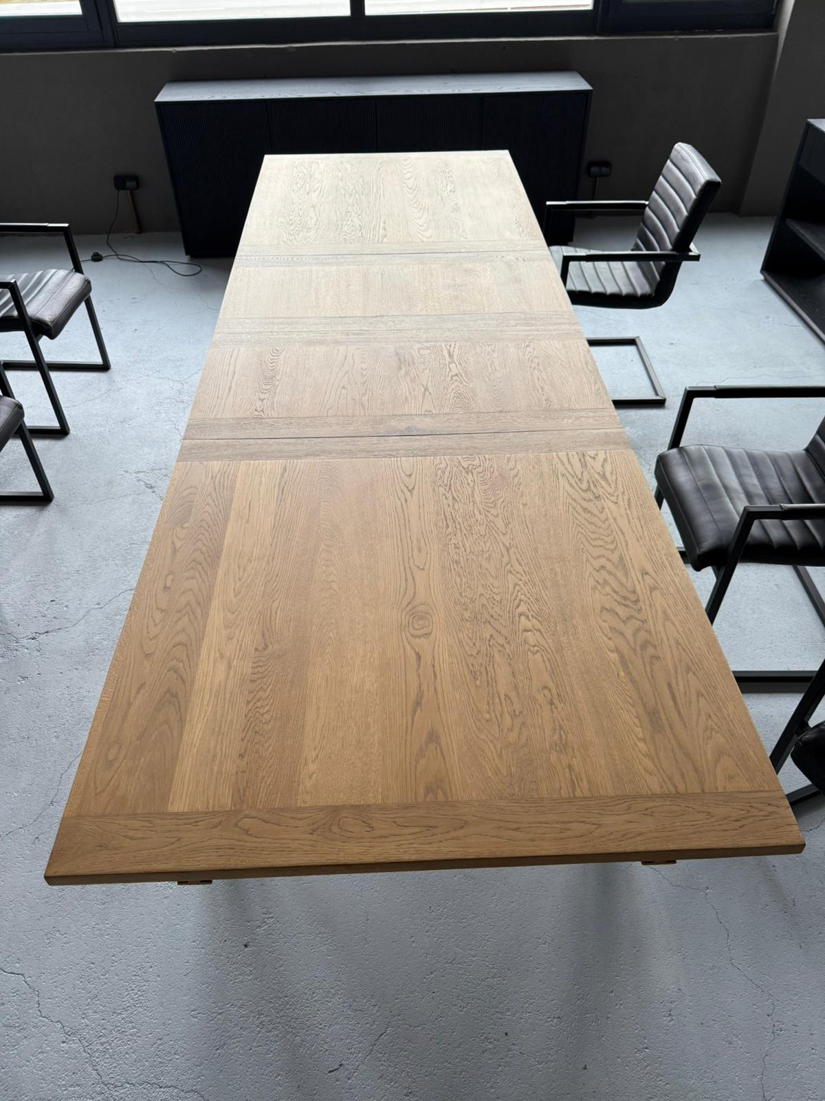 Masa dining extensibila - pe stoc